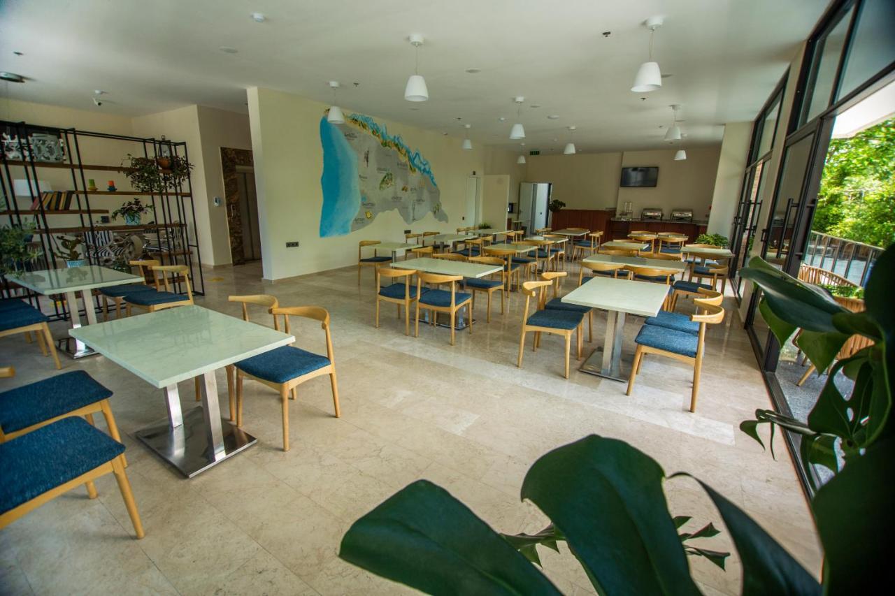 Chveni Ezo Boutique Hotel Kobuleti ภายนอก รูปภาพ